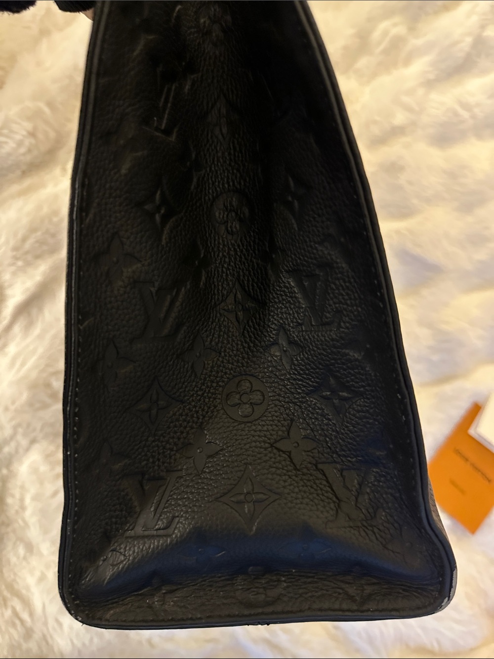 Black MEDIUM On the Go MM ✨STYLE✨Embossed leather bag black and gold - Picture 14 of 16
